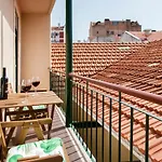 My Graca Flat With Balcony | Lisbon Apartment