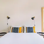 My Graca Flat With Balcony | Lisbon Apartment