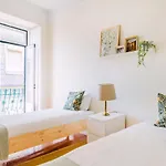 My Graca Flat With Balcony | Lisbon Apartment